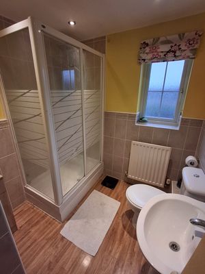 Photo 16- click for photo gallery